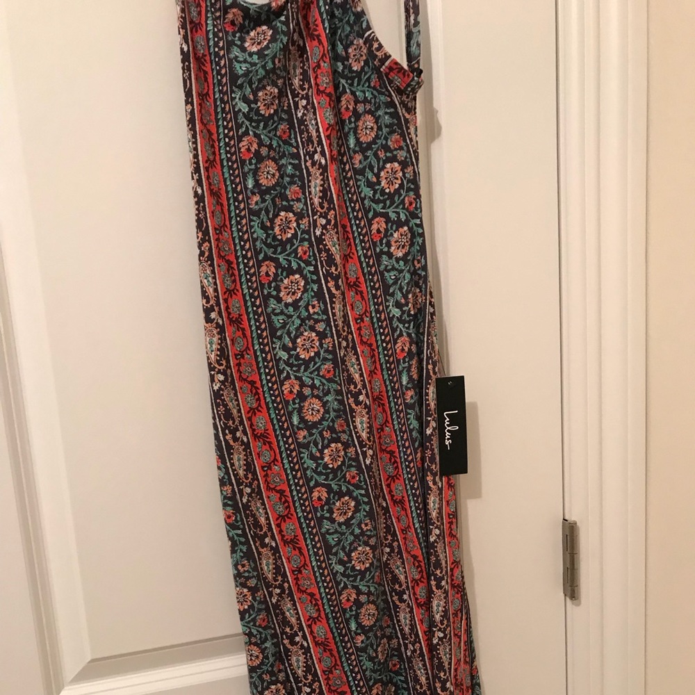 Dress - Picture 2 of 3